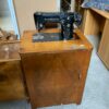 Macchina da cucire singer con mobile in legno S 1406