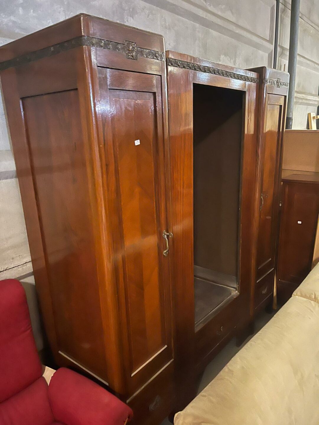 Armadio antico laccato in legno 3 ante S 1493