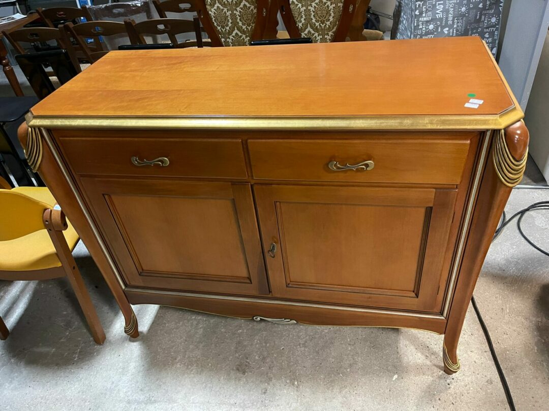 Mobile credenza con 2 porte e due cassetti in legno - prodotto nuovo C.V. Art.251 S 1610 - immagine 2