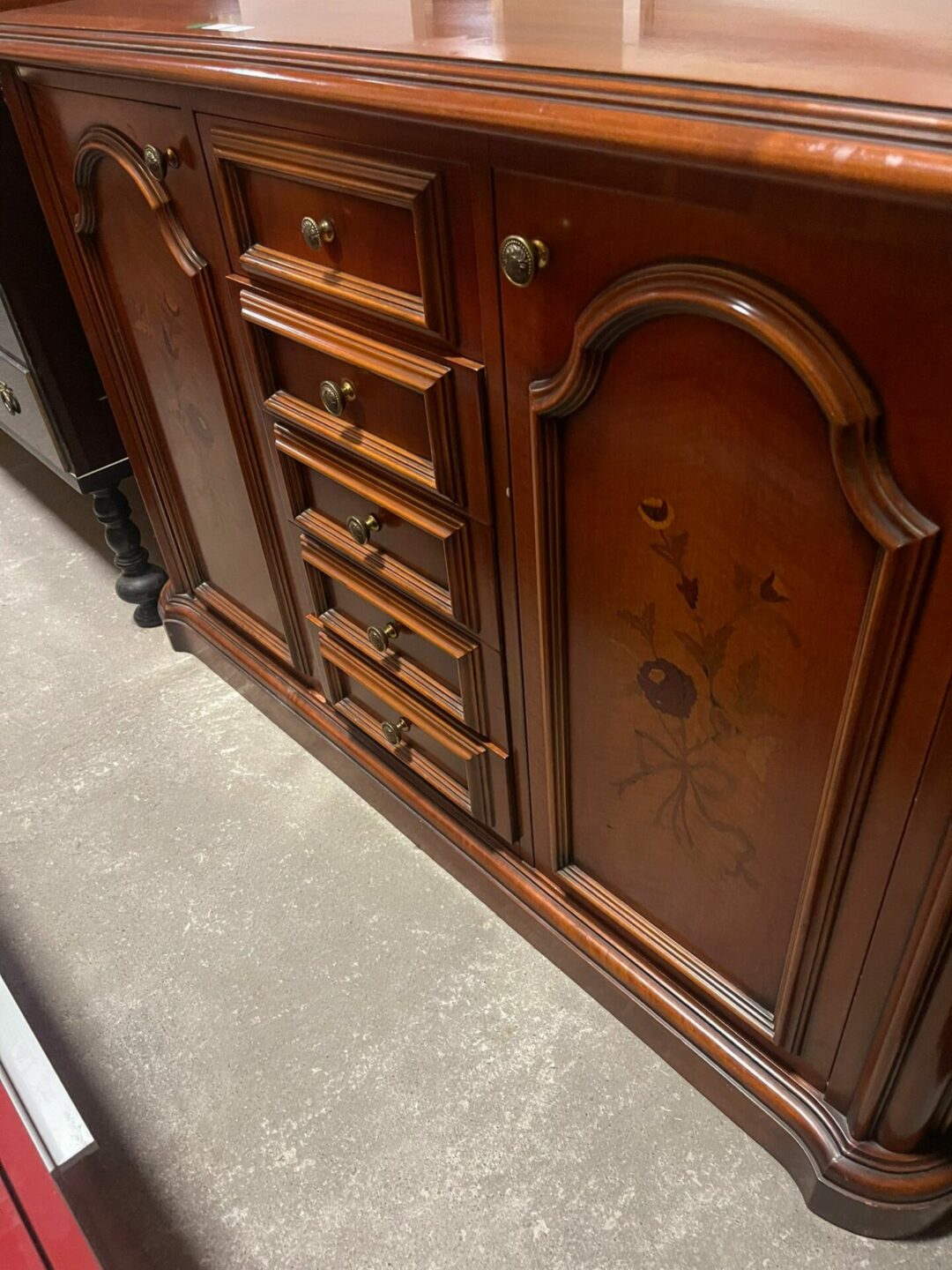 Mobile credenza in legno massiccio con 2 porte e cassetti c.v. Art.120 S 1744 - immagine 3