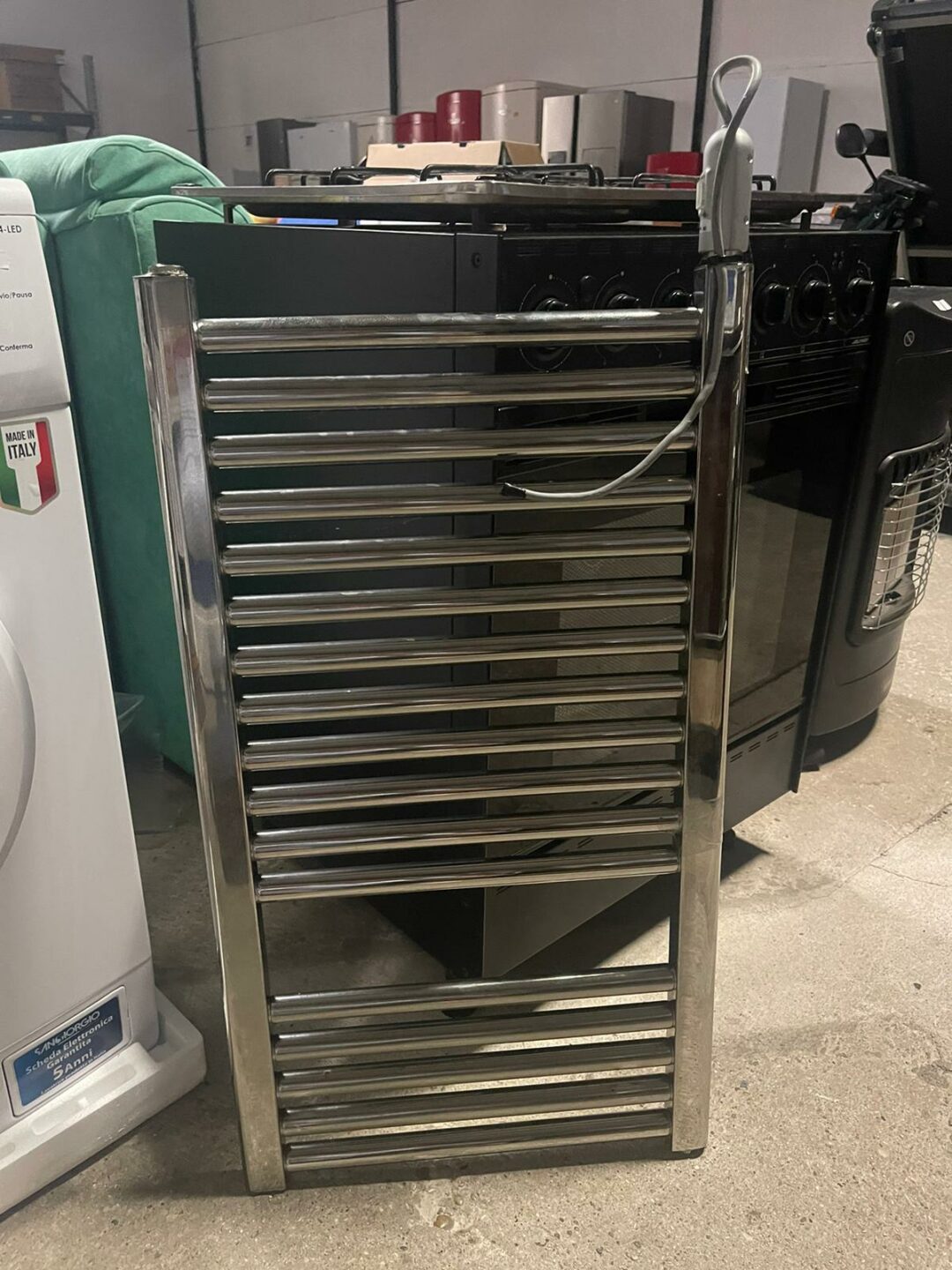 Radiatore Termo arredo cromato Delonghi con olio 45 x 80 cm C.V. ART.95 S 1553