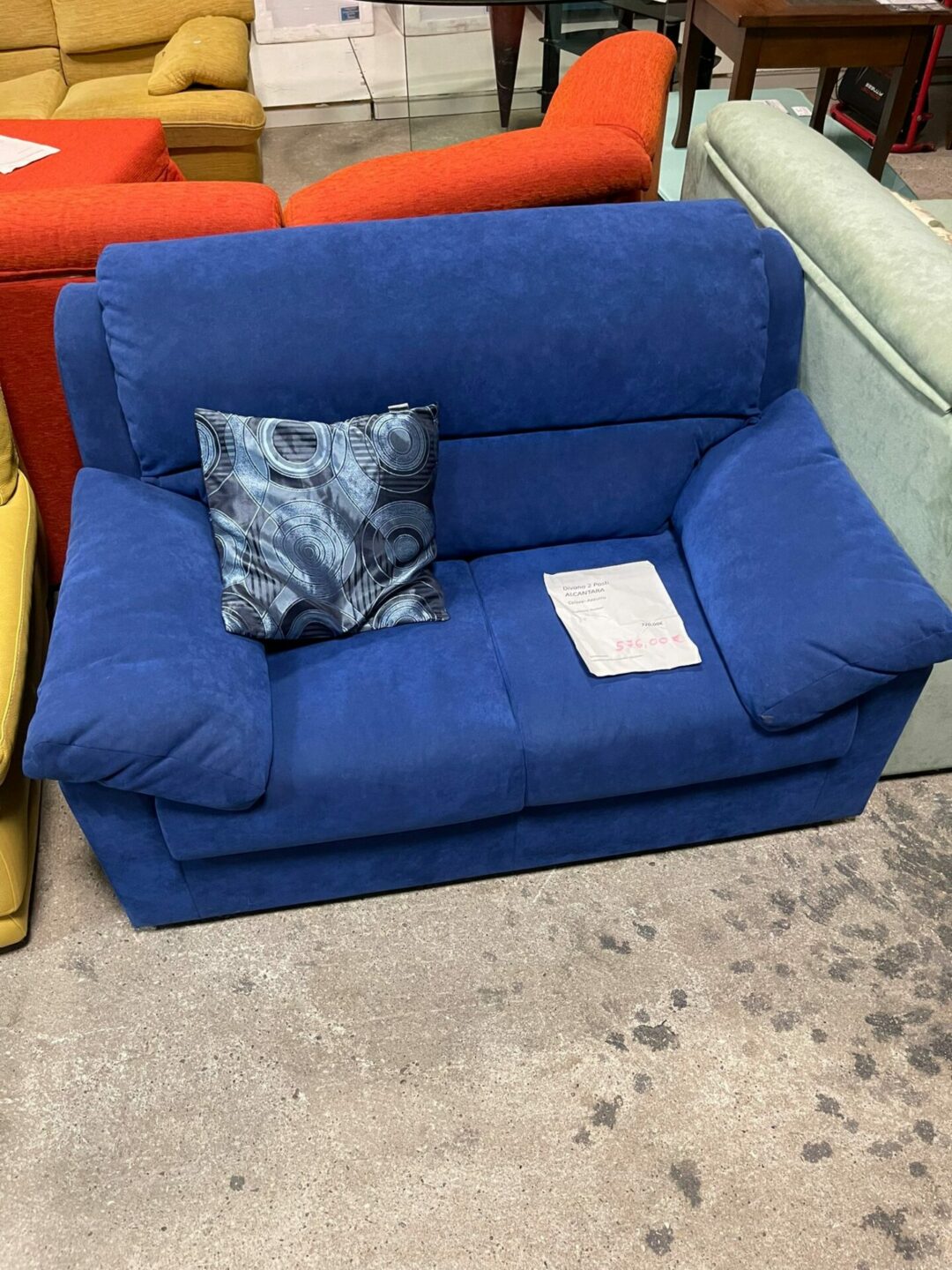 Divano nuovo 2 posti alcantara colore azzurro made in italy S 1592