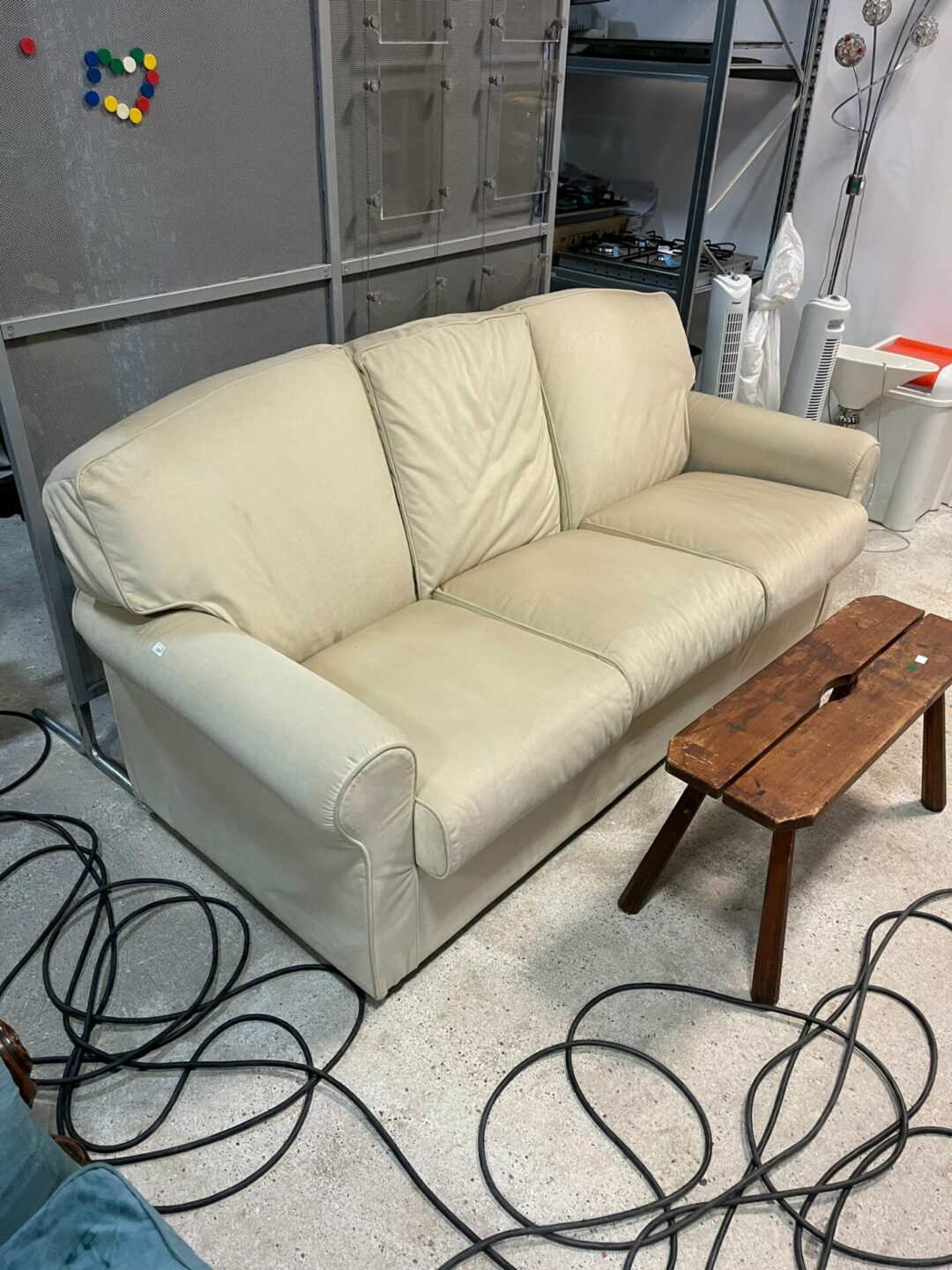 Divano usato 3 posti  C.V. Art.122 S 1609