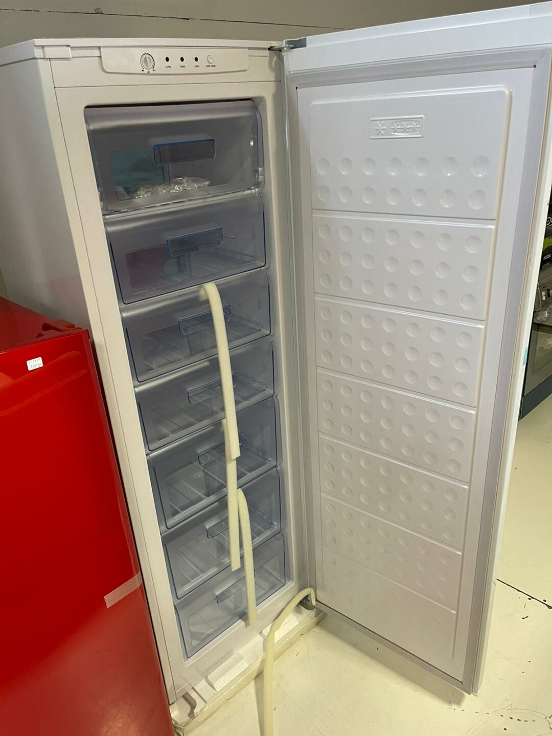 Congelatore verticale a 7 cassetti Hightec hks235 prodotto nuovo con 2 anni di garanzia S 1641 - immagine 2