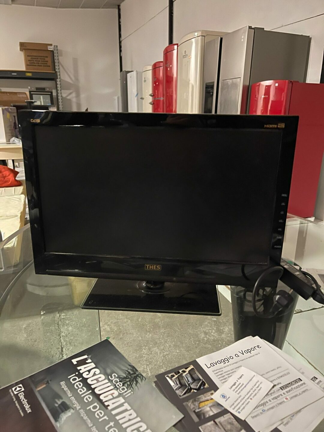 Tv usata marchio Thes full hdmi 1080p 26 pollici S 1948