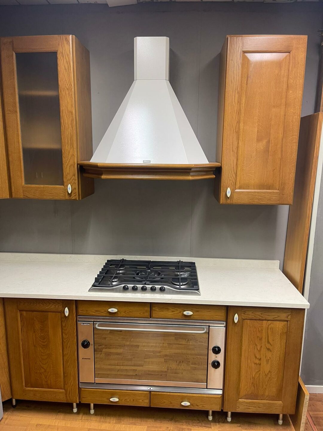 Cucina lineara in legno con top in marmo completa di elettrodomestici S 2009 - immagine 2
