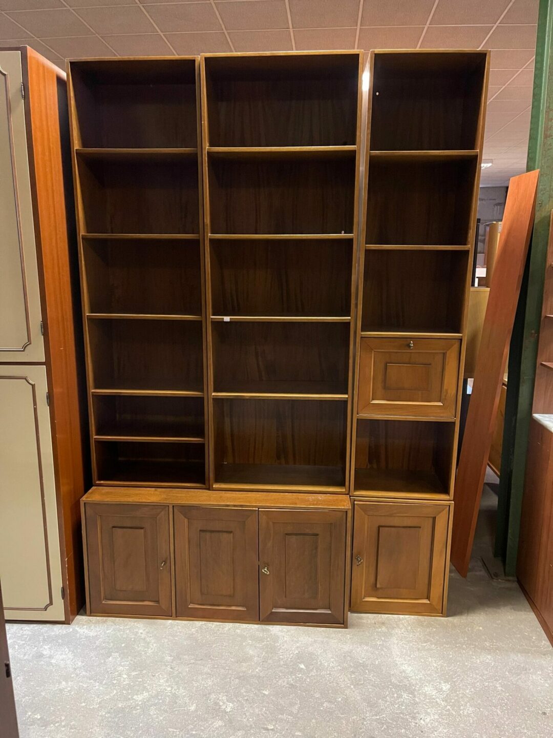 Mobile libreria in legno massiccio S 1901
