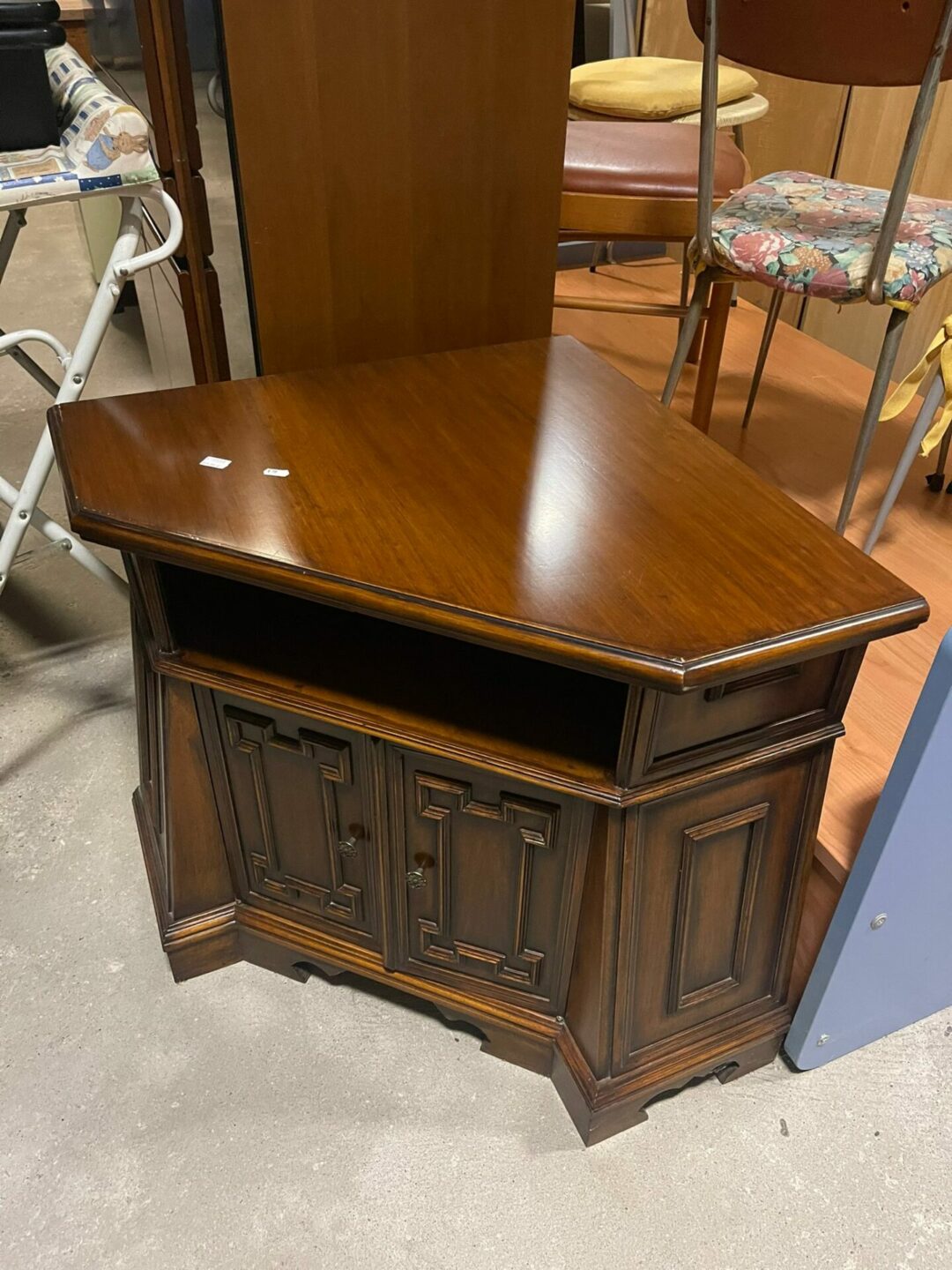 Mobile angoliera in legno massiccio in ottimo stato S 1938 ( IN REGALO ) - immagine 2