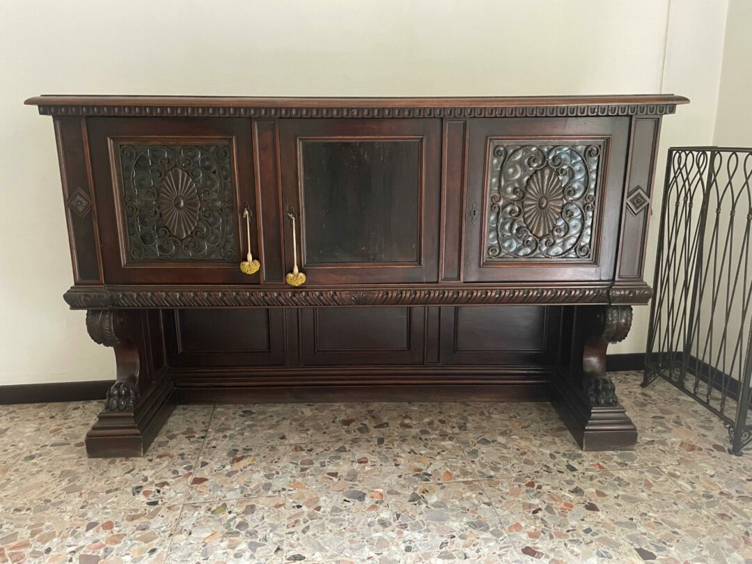 Mobile da sala in legno massiccio tipo credenza S 1968 - immagine 2