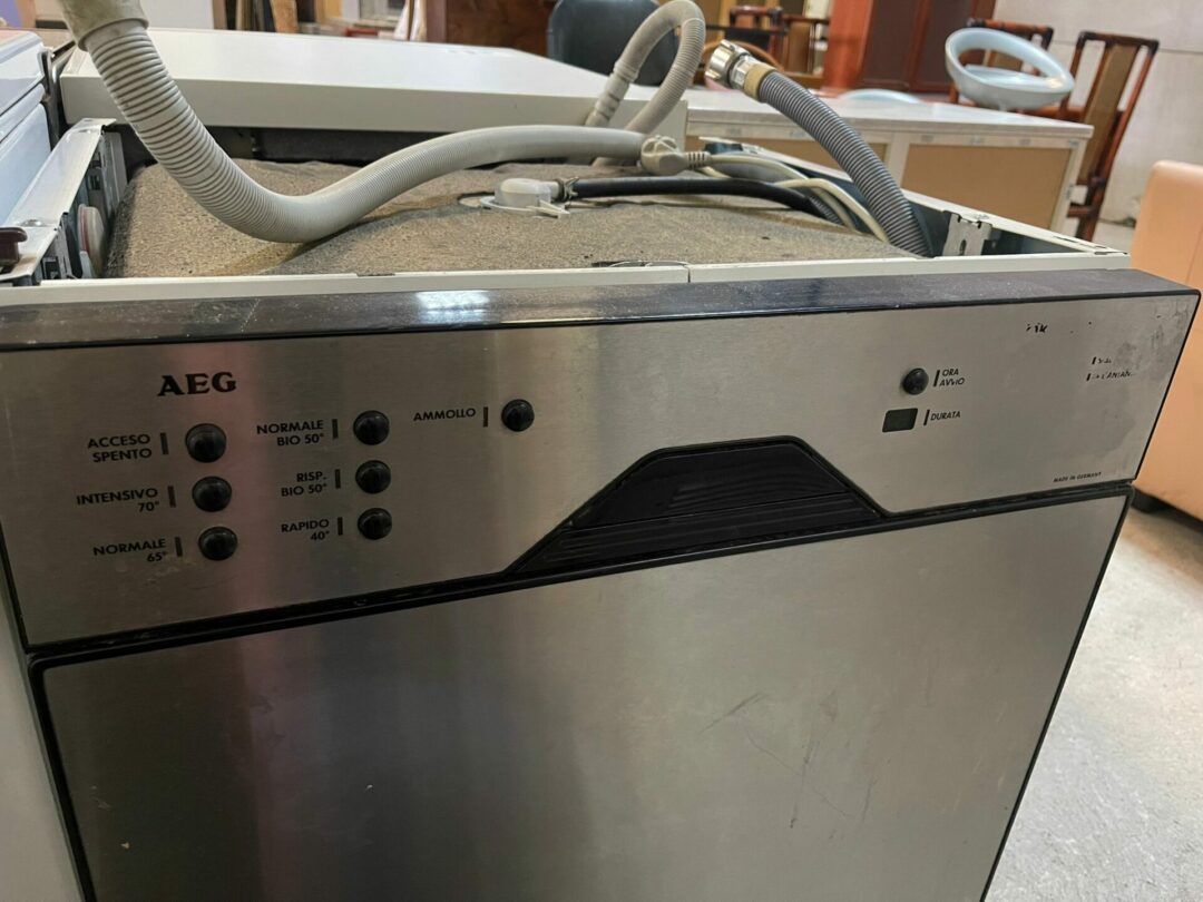 Lavastoviglie AEG da incasso S 1996 - immagine 3