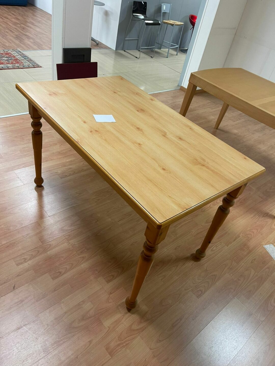 Tavolo allungabile nuovo in legno S 2003