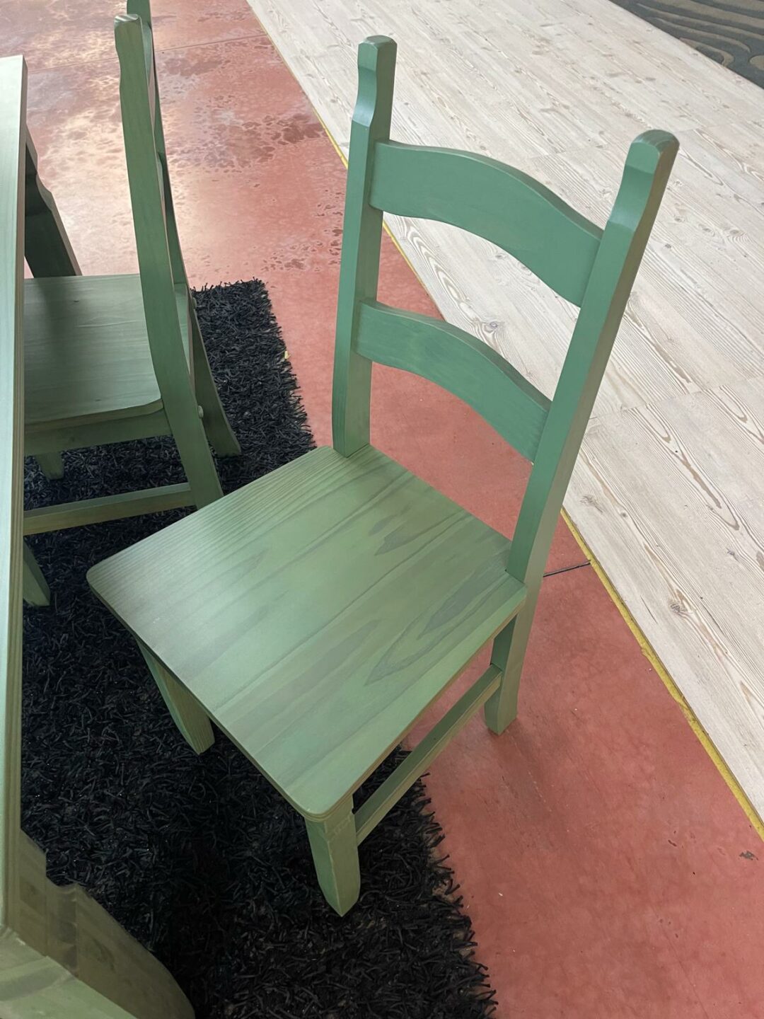 Tavolo in legno verde con 4 sedie S 2237 - immagine 5