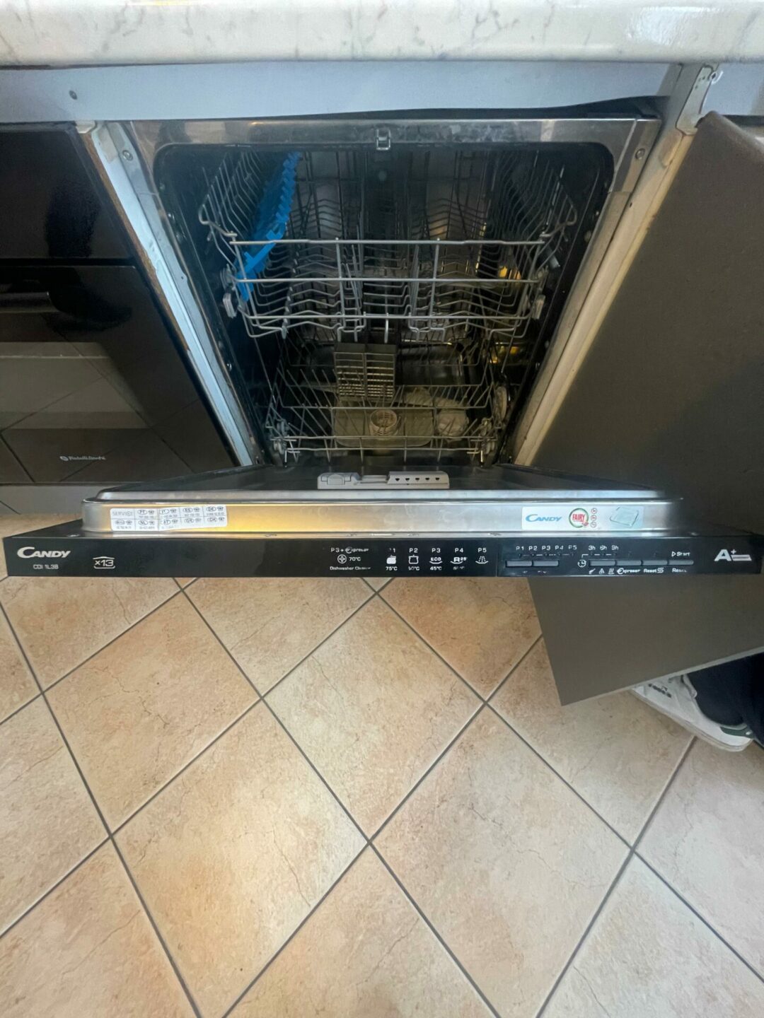 Cucina lineare completa di piano cottura, forno, cappa, lavastoviglie e lavandino 453 cm S 2281 - immagine 5