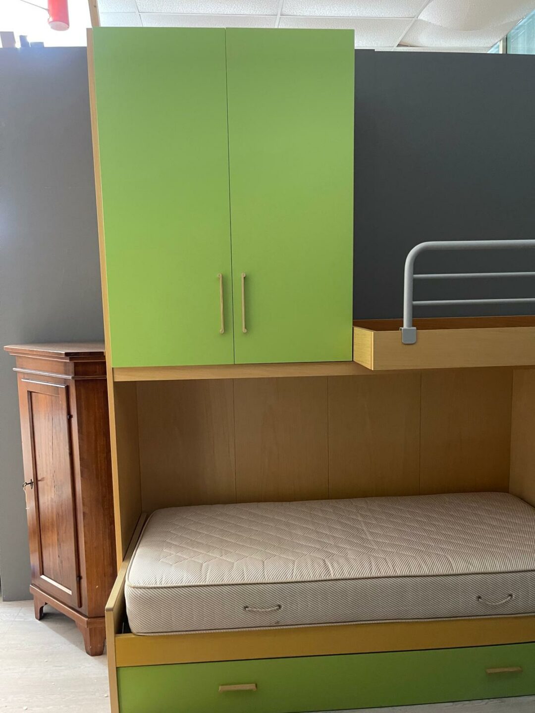 Cameretta per bambini con 3 posti letto in legno S 2293 - immagine 5