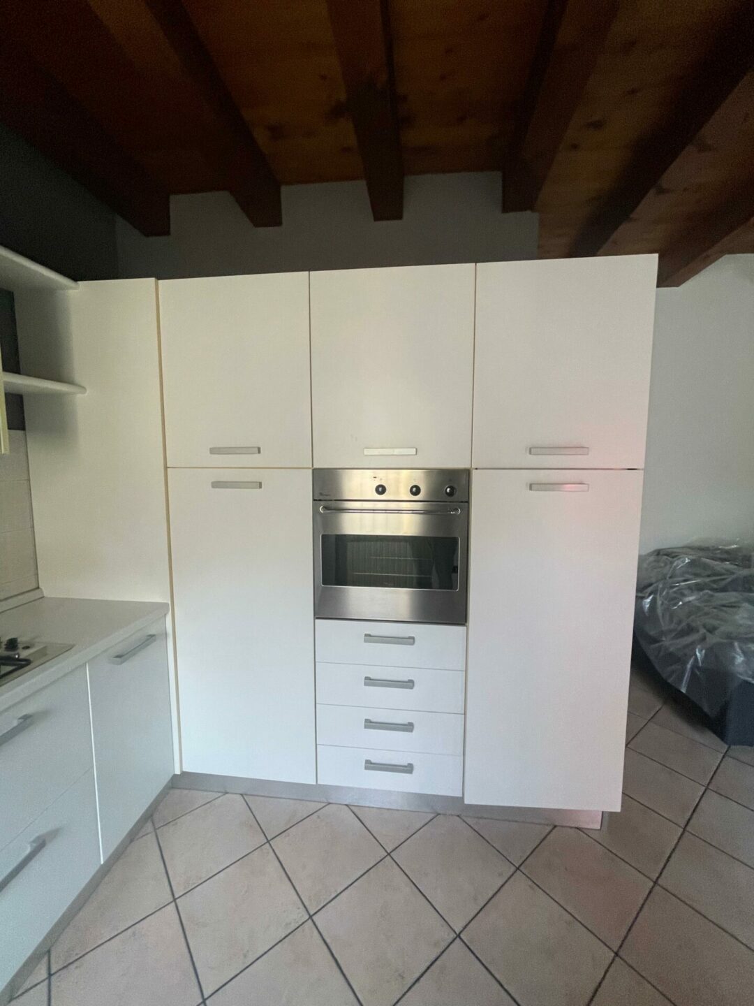 Mobile cucina bianca completa di frigorifero e lavastoviglie S 2675 - immagine 3