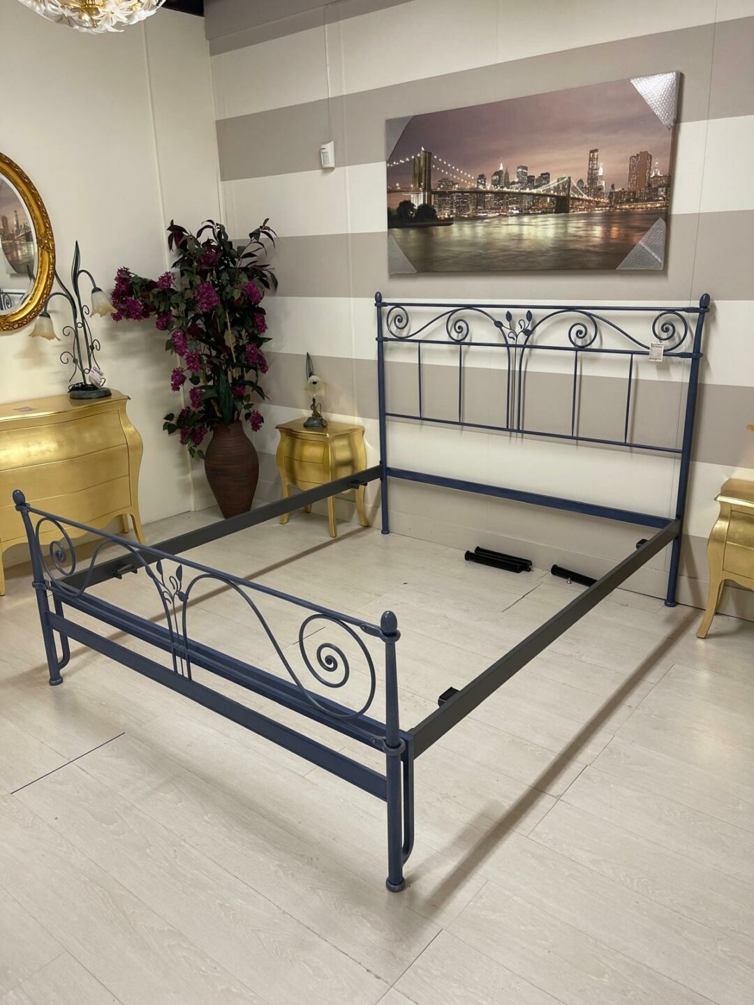 Letto matrimoniale morfeo in ferro battuto solo struttura S 2059