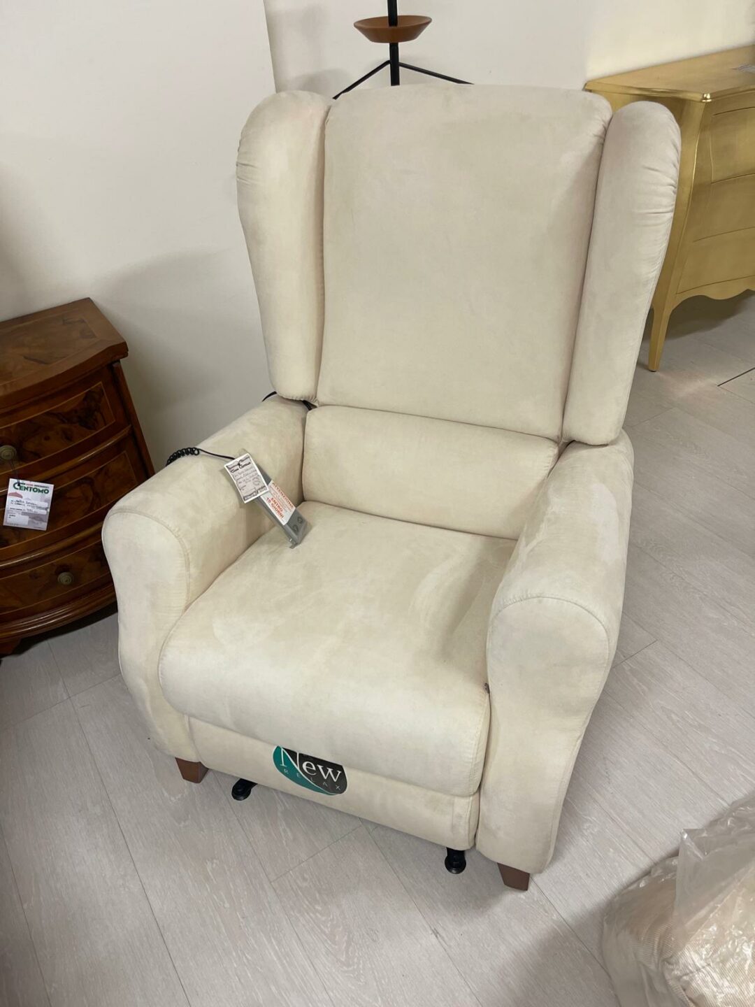 Poltrona relax in tessuto DIONE EMME LIFT colore beige S 2061