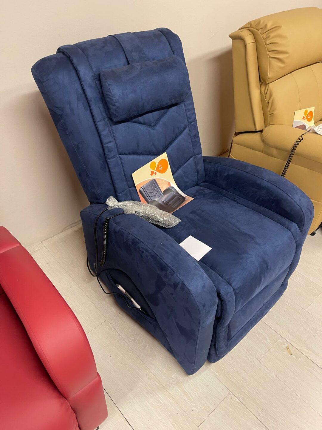 Poltrona relax in tessuto blu S 2129 - immagine 2