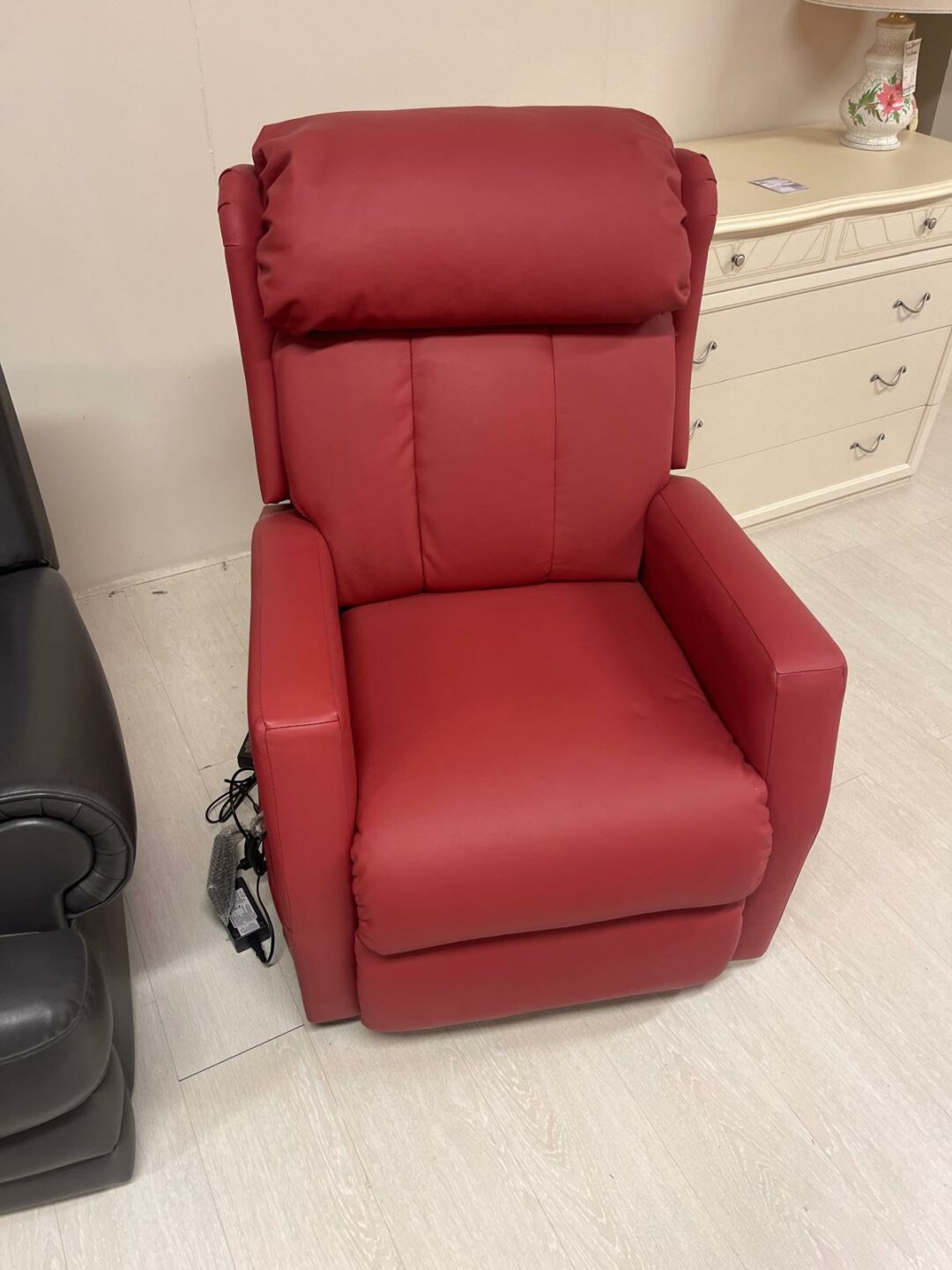 Poltrona relax sofà con vibro massaggio in ecopelle bordò S 2142