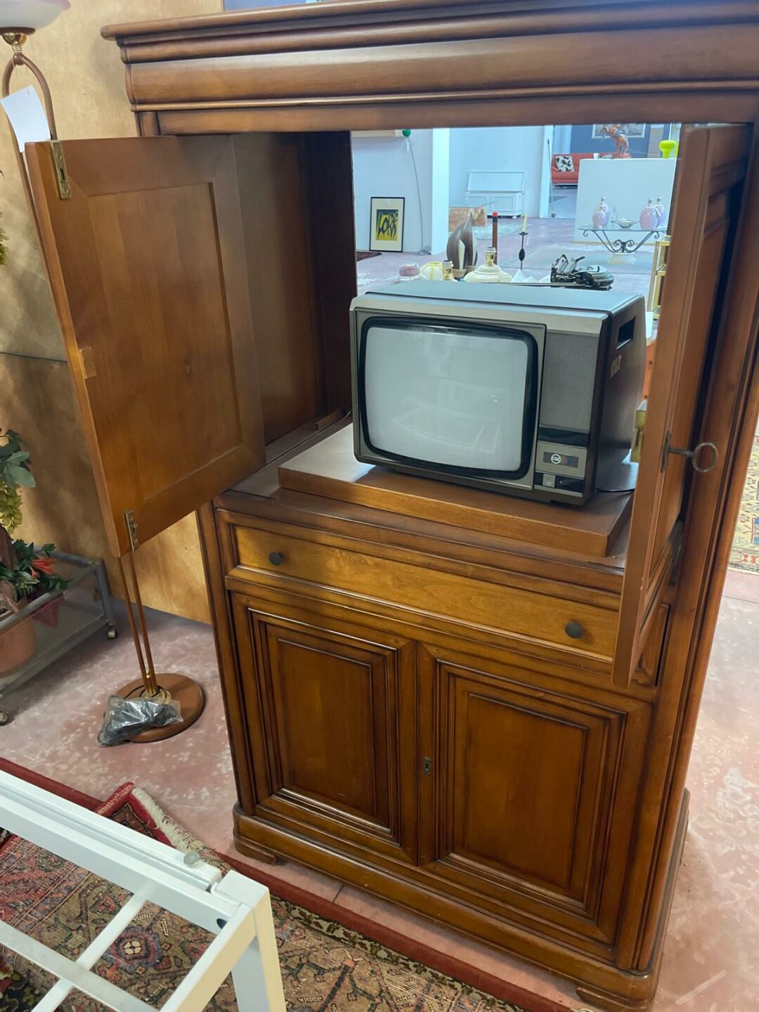 Porta tv e video in legno massiccio S 2490 - immagine 2