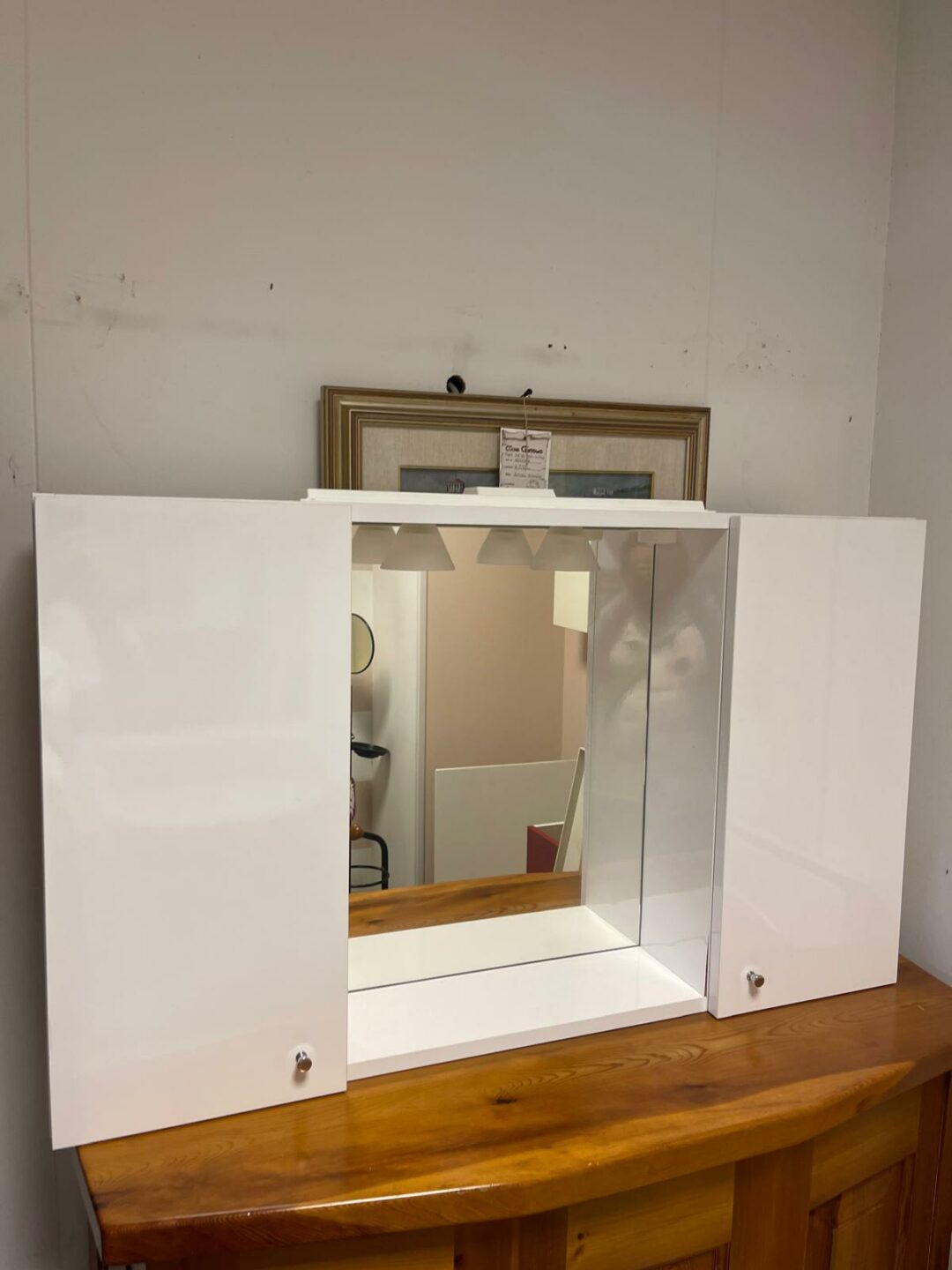 Mobiletto bagno bianco con specchiera S 2494 - immagine 2