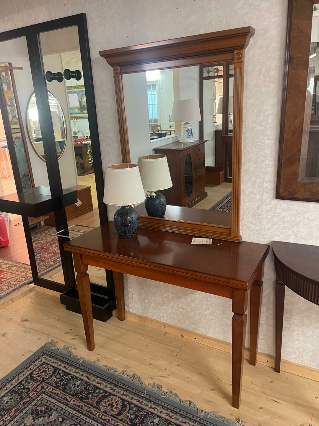Tavolo allungabile con specchio in legno massiccio S 2588