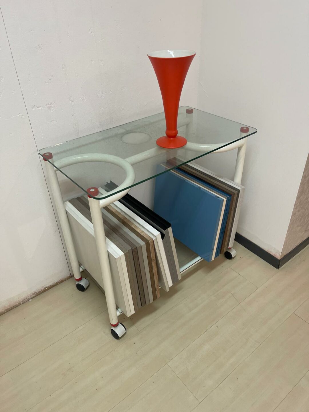 Carrello in vetro bianco S 2758