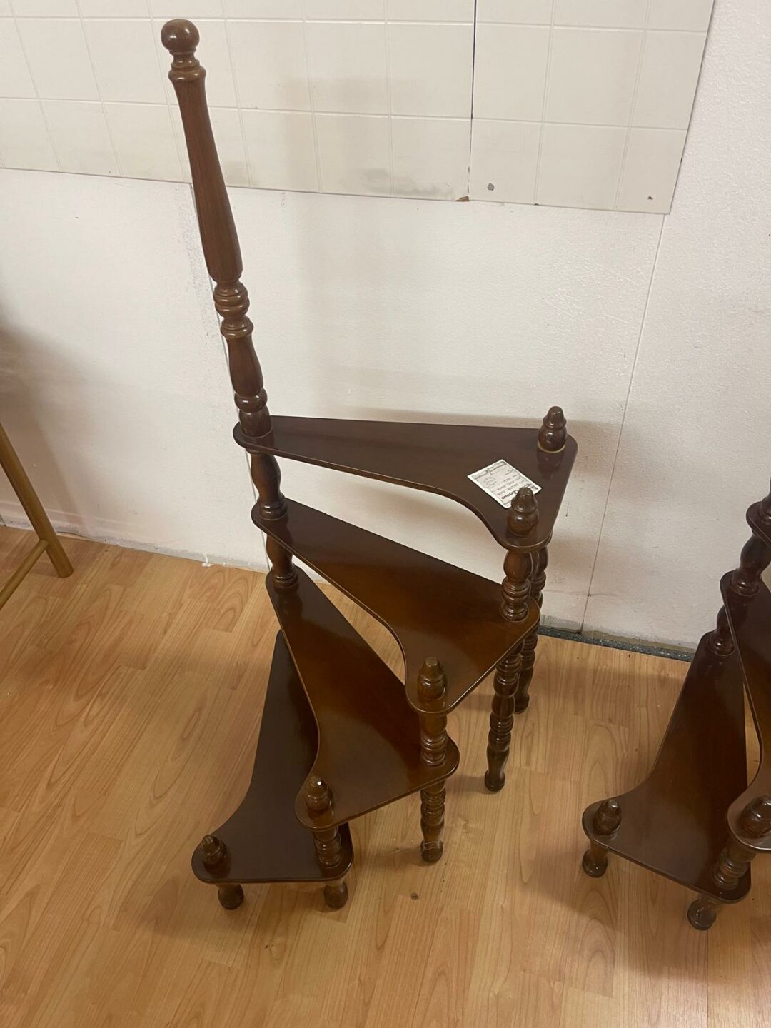 Scaletta a tre livelli per biblioteca S 2864