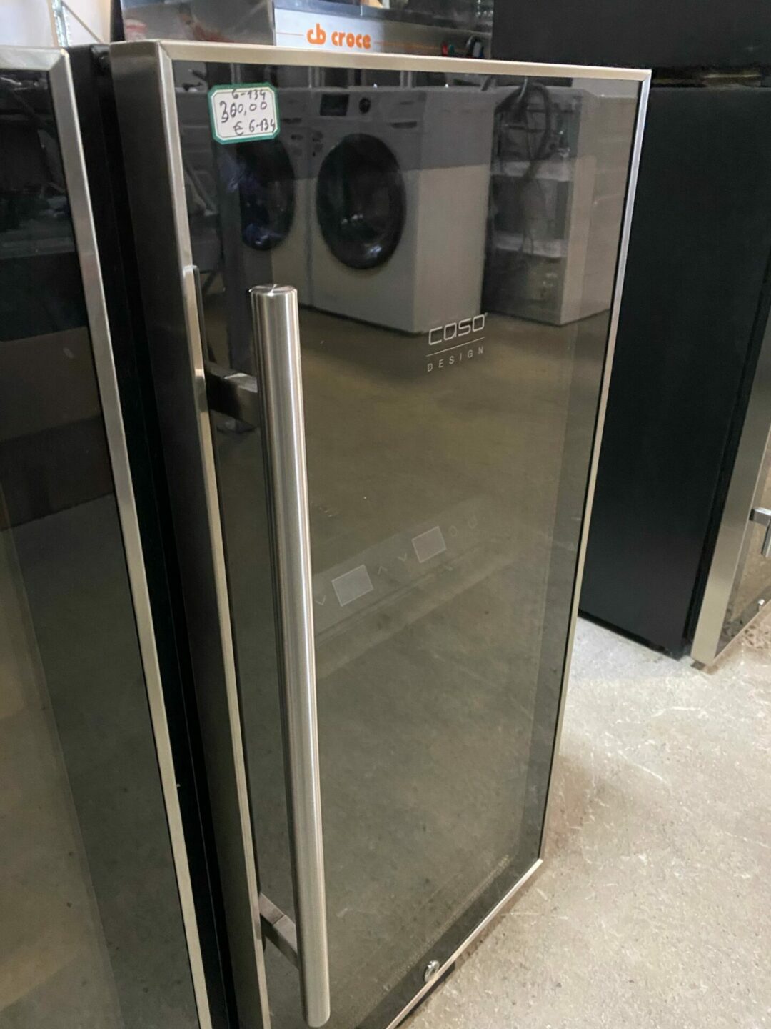 Cantinetta per Vino Doppia Temperatura WineComfort 24 Black – Caso Design Germany (mancano dei ripiani in legno) G-134 ( con difetto estetico ) - immagine 2