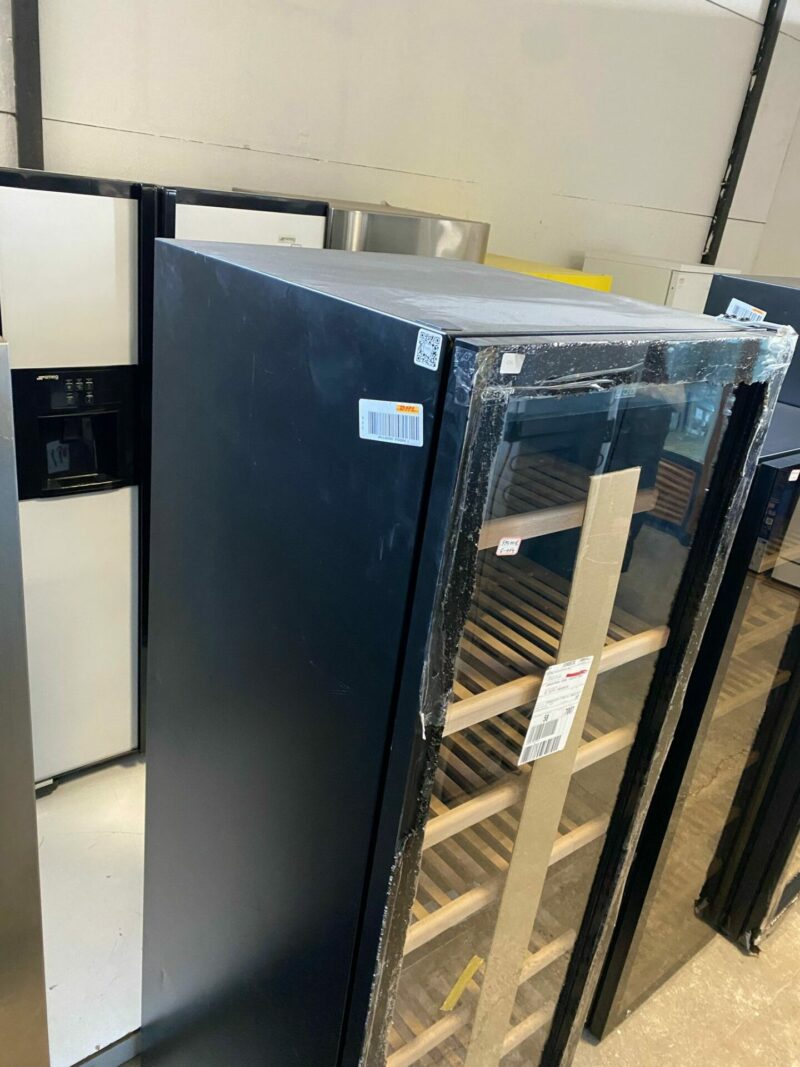 Cantinetta per Vino WineExclusive 180 Smart 731 – Caso Design con diffetto estetico G-114 ( con difetto estetico ) - immagine 4