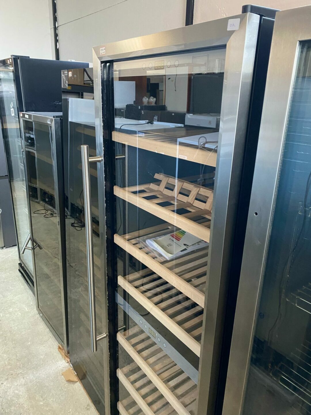 Cantinetta CASO WineComfort 1800 Smart G-111 ( con difetto estetico ) - immagine 2