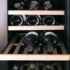 Cantinetta / Frigorifero per vino "WineComfort 380 Smart" con app, per 38 litri G-126 ( con difetto estetico ) - immagine 2