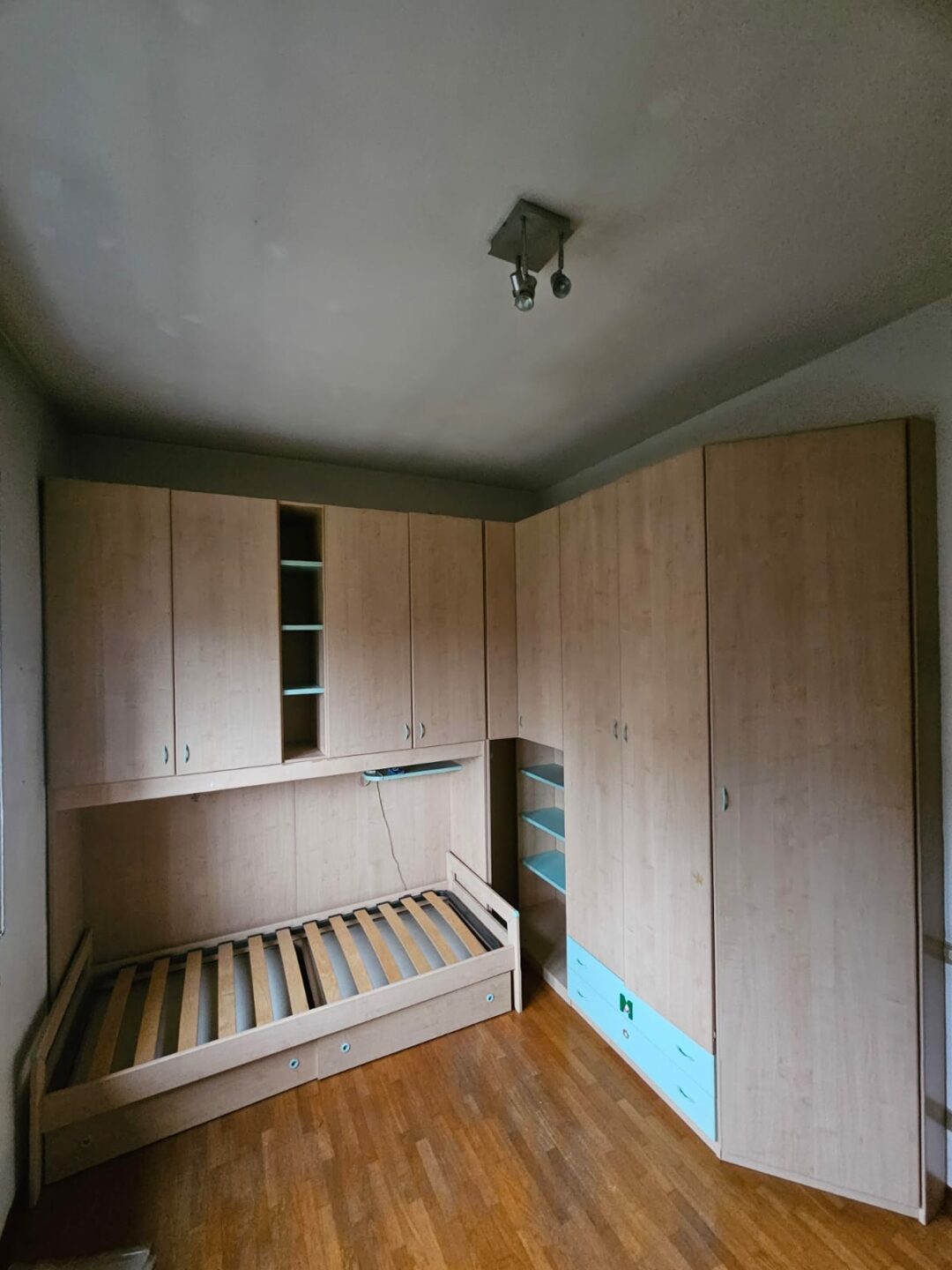 Camera da letto a ponte angolare con libreria S 3029 - immagine 4