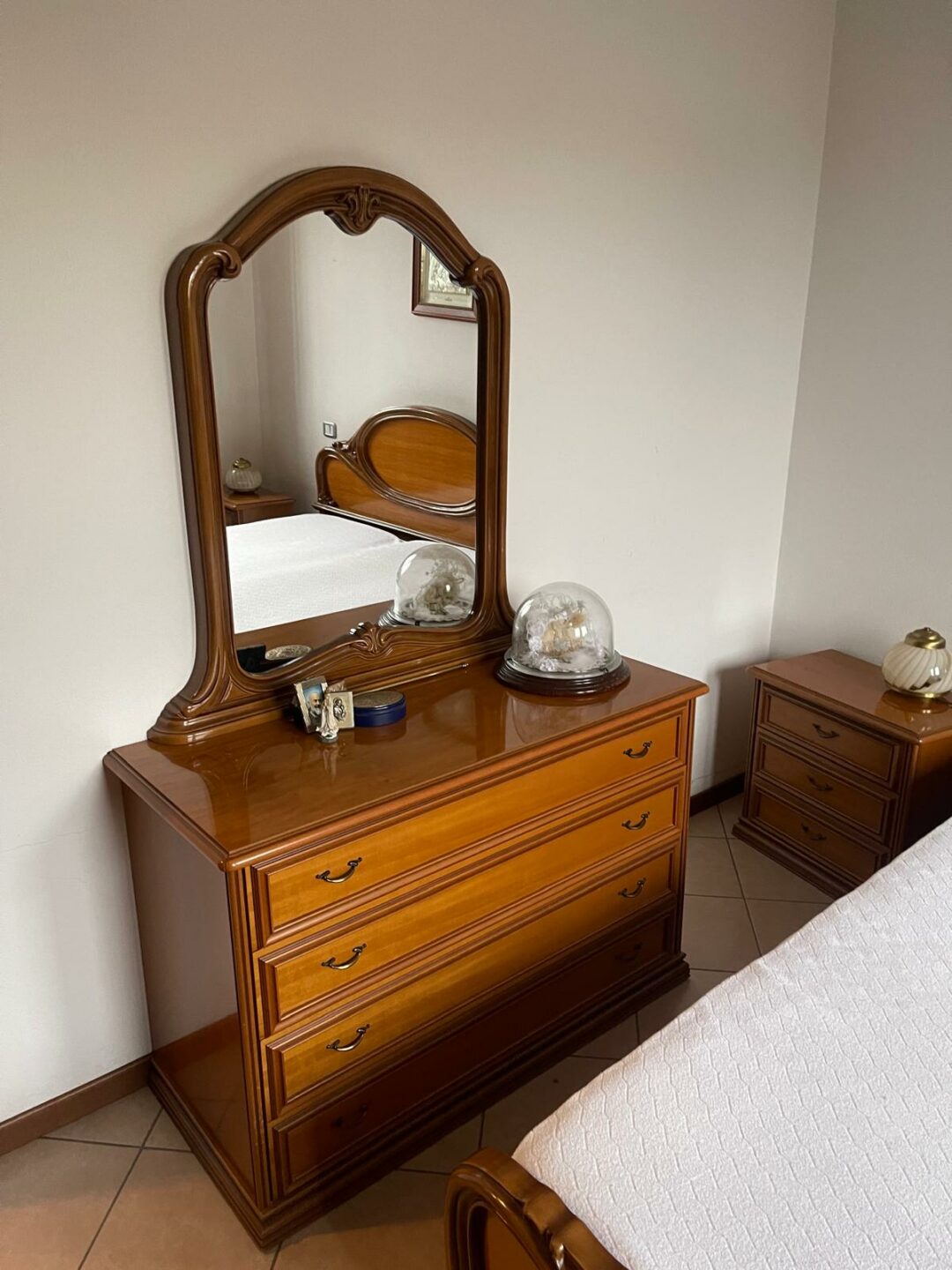 Camera da letto in legno completa di armadio 6 ante, letto matrimoniale, 2 comodini e comò S 3058 - immagine 3