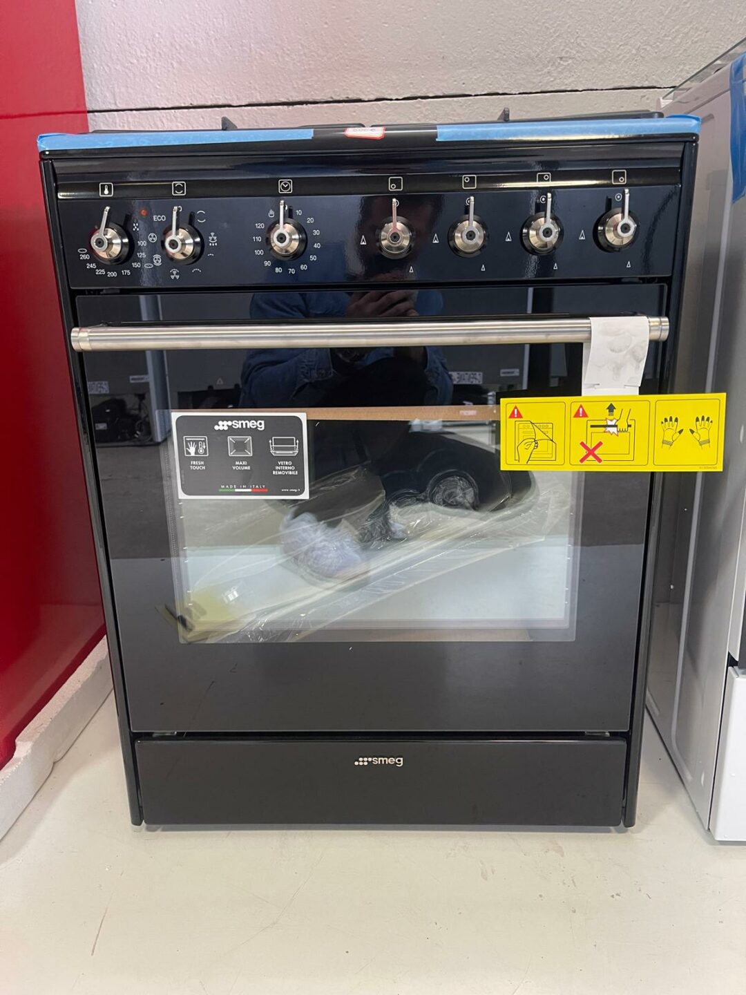 Cucina a gas smeg 4 fuochi nuova 2 anni di garanzia S 3315 - immagine 2