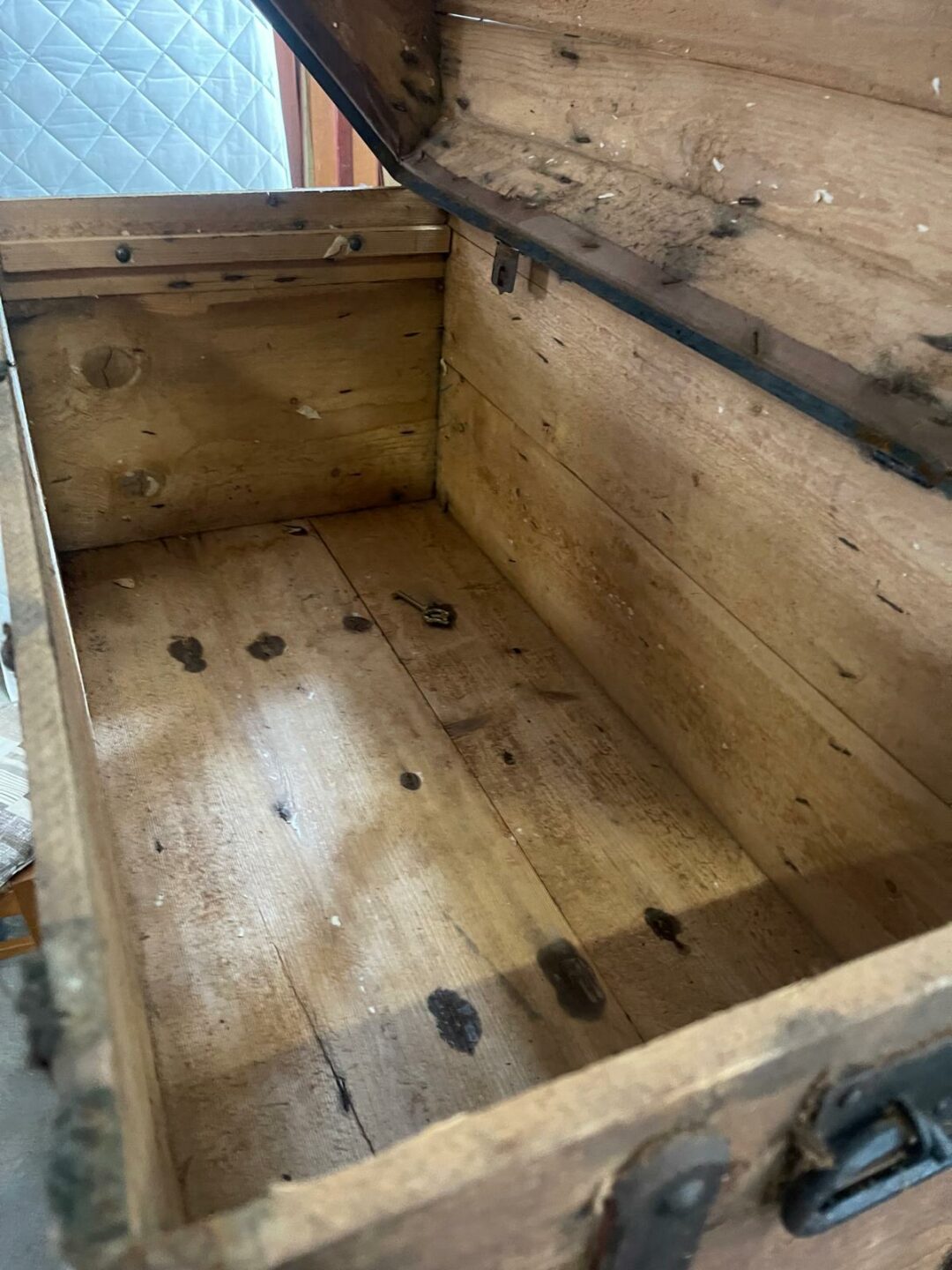 Cassapanca in legno antica S 3278 - immagine 4