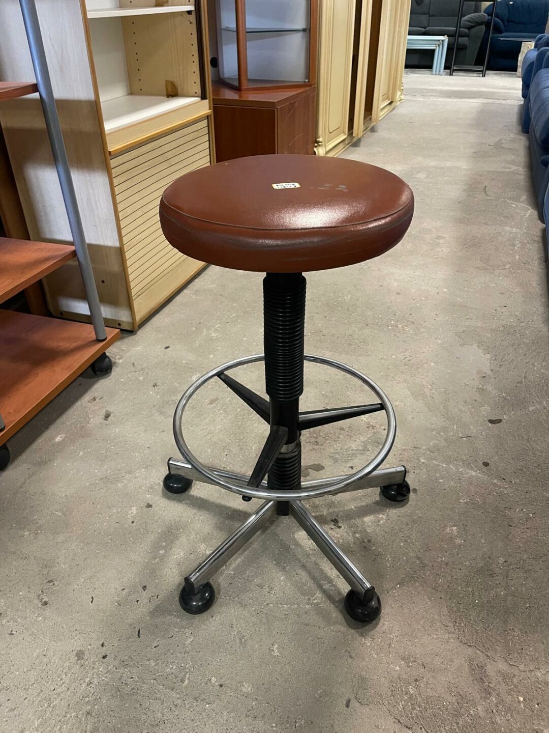 Sgabello con le ruote S 3303