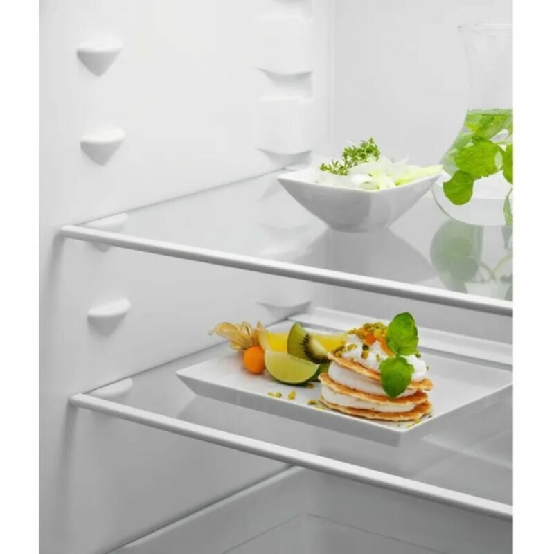 Electrolux Frigorifero da Incasso Monoporta 310 Litri Ventilato colore Bianco - ERD6DE18S4 - immagine 3