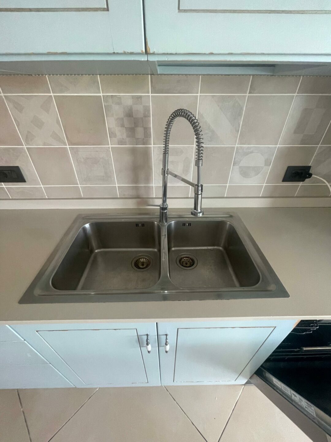 Cucina completa di elettrodomestici , forno , lavastoviglie , microonde , cappa , piano cottura , lavandino S 3566 - immagine 6