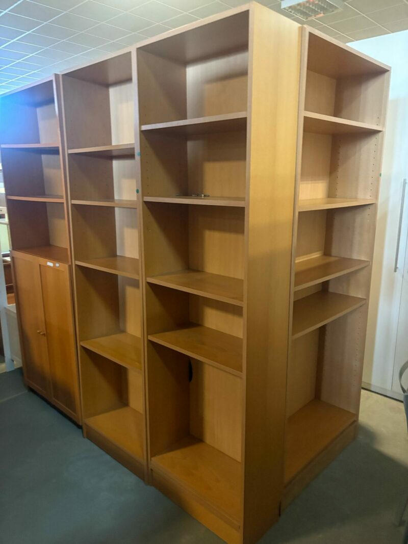 Libreria  art.194 S 3485