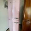 Cucina in legno massiccio completa di elettrodomestici,frigo della smeg S 3603 - immagine 5