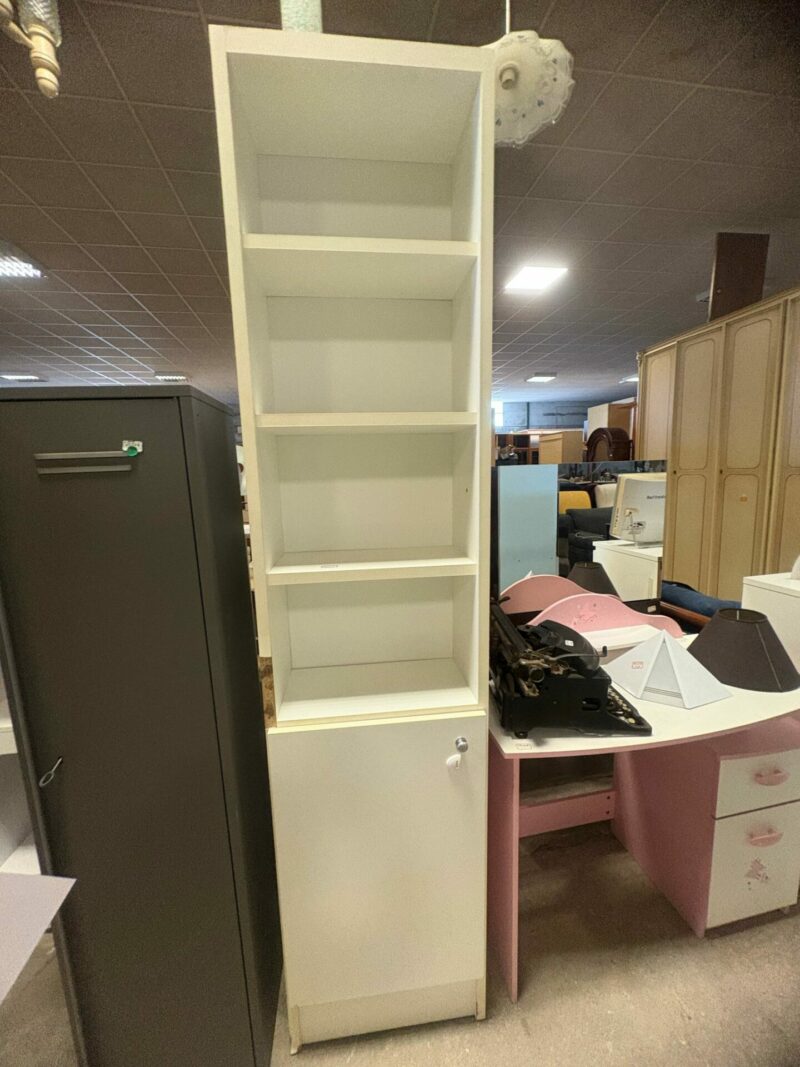 Libreria bianca con ante S 3411