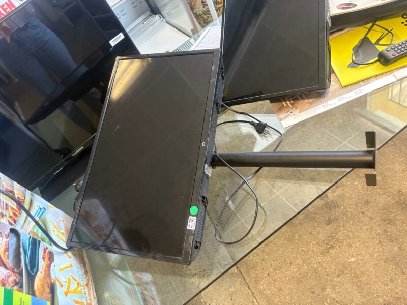 Tv con supporto X 2 con telecomando S 3625 Art.210 - immagine 3