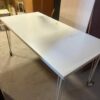 Tavolo bianco con le ruote S 3546 Art.194