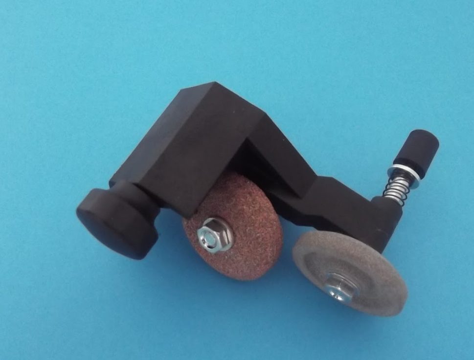 Affilatore R.G.V. Modello 9168 per Affettatrici – Gruppo Affila-Lama Nero e Marrone - immagine 3