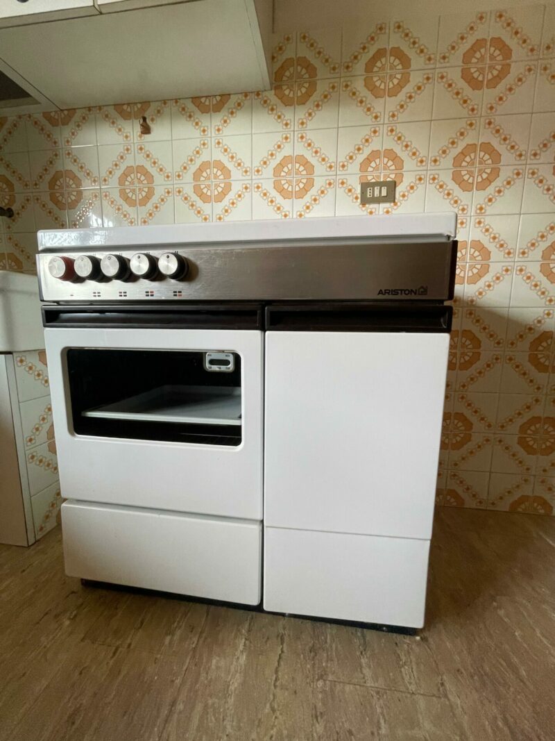 Cucina a gas usata Ariston S 3771 - immagine 2