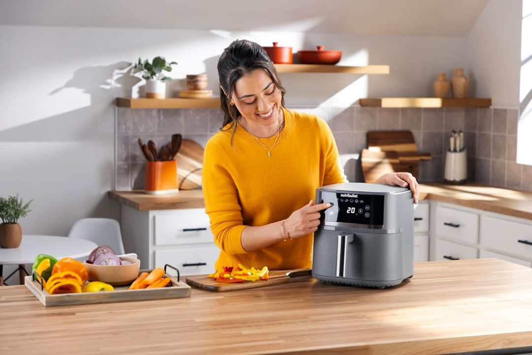 Friggitrice ad Aria Nutribullet Potenza 1700 Watt Capacità 6 Litri Crisplite colore Nero - NBA0611DG - immagine 5