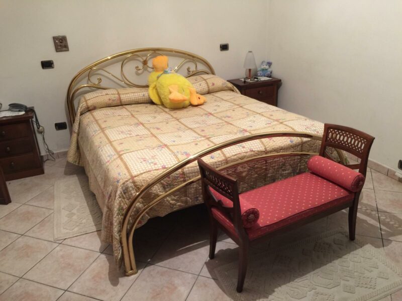 Letto matrimoniale in ottone C 54 Art.12