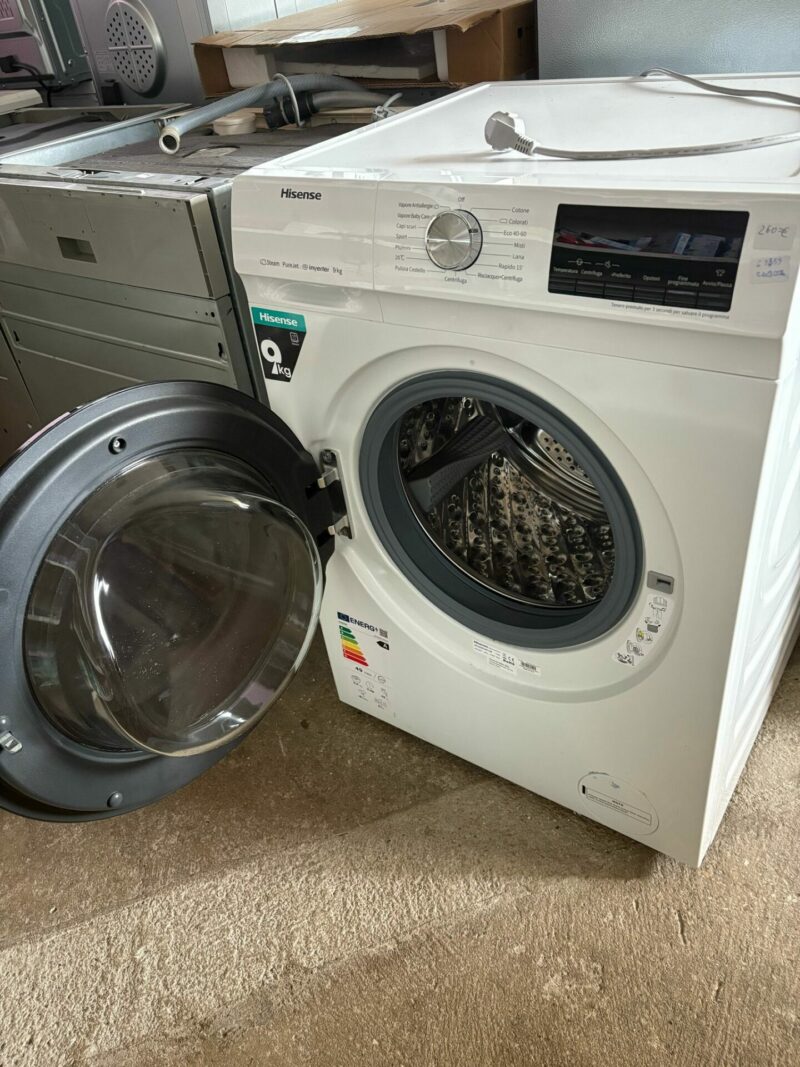 Lavatrice hisense 9kg seminuova classe A S 3859 - immagine 4