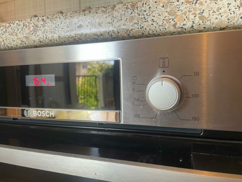 Cucina completa di elettrodomestici piano cottura glem 4 fuochi , forno bosch , lavastoviglie siemens , microonde whyrpool , cappa faber , frigo da incasso electrolux lunghezza 380 120 ang 45 colonnina C 78 Art.14 - immagine 7